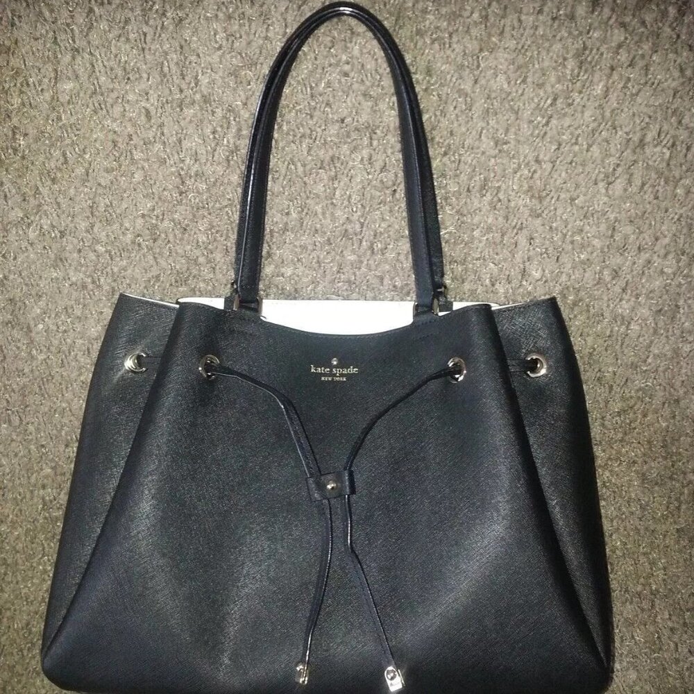 KATE SPADE-Cape Drive-LYNNIE Saffiano Leather Bag Black-NEW WITH TAGS-AUTHENTIC